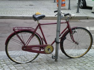 smow in Milan - the (smow)bike after our "off-Salone" tour.