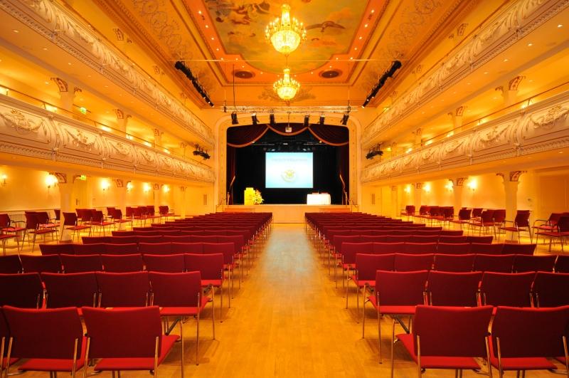 Kaisersaal Erfurt Thonet Reihenbestuhlung