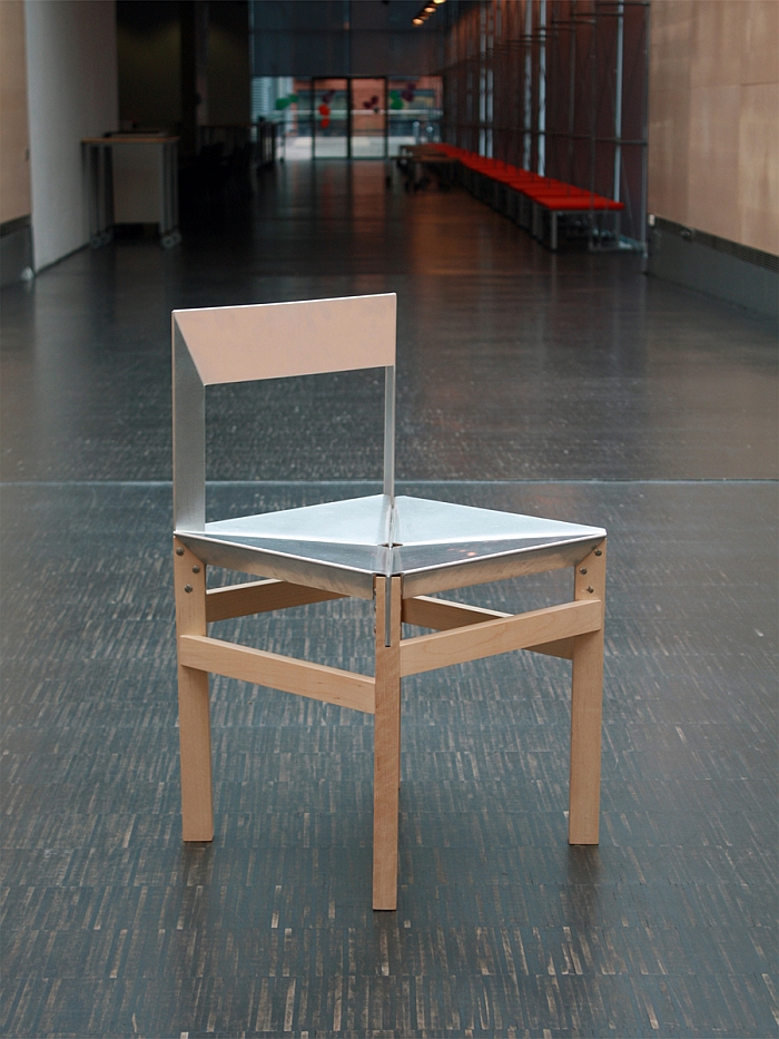 András Kerékgyártó Alu solidwood chair