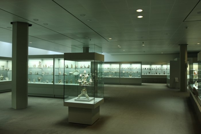 Kunstgewerbemuseum Berlin vitrine