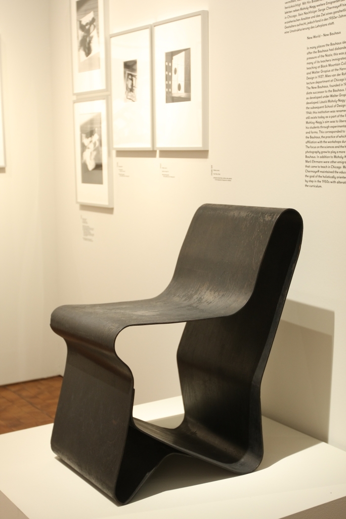 Bauhaus Archiv Berlin Sammlung Bauhaus Nathan Lerner One Piece Chair 1938 39