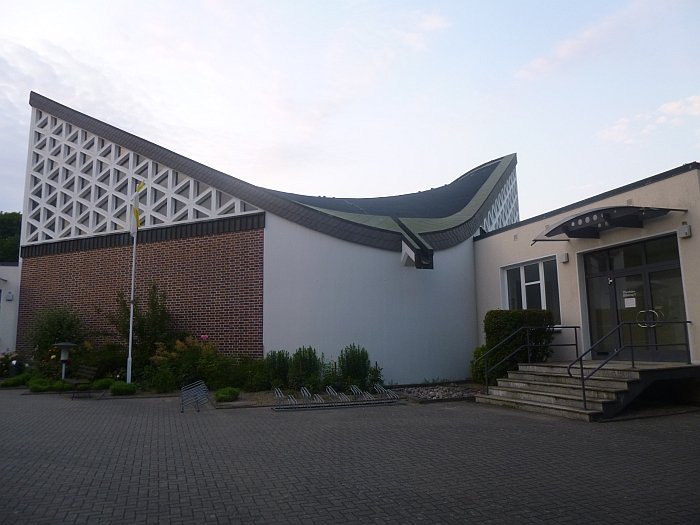 Christuskirche Rostock by Ulrich Müther (completed 1971)