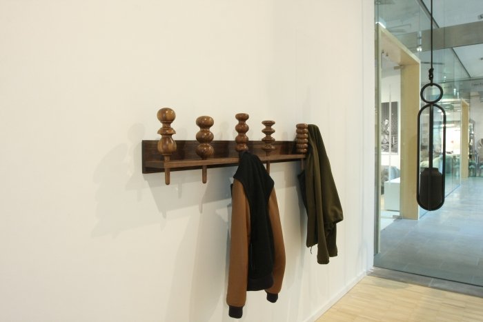 Garderobe & Blumenampel by Zascho Petkow, as seen at 31 Tage Goden Tips, stilwerk Berlin