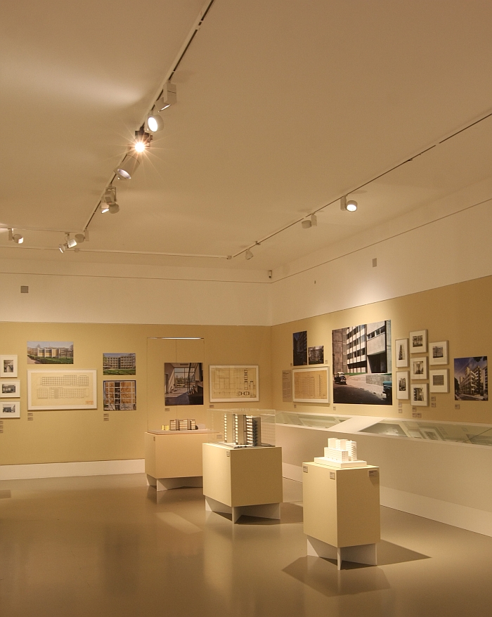 Line Form Function. The Buildings of Ferdinand Kramer at the Deutsches Architekturmuseum, Frankfurt