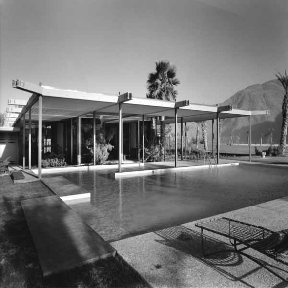 Shamel Residence, Palm Desert, California by William F. Cody (Photo © Julius Shulman, courtesy A+D Museum Los Angeles)