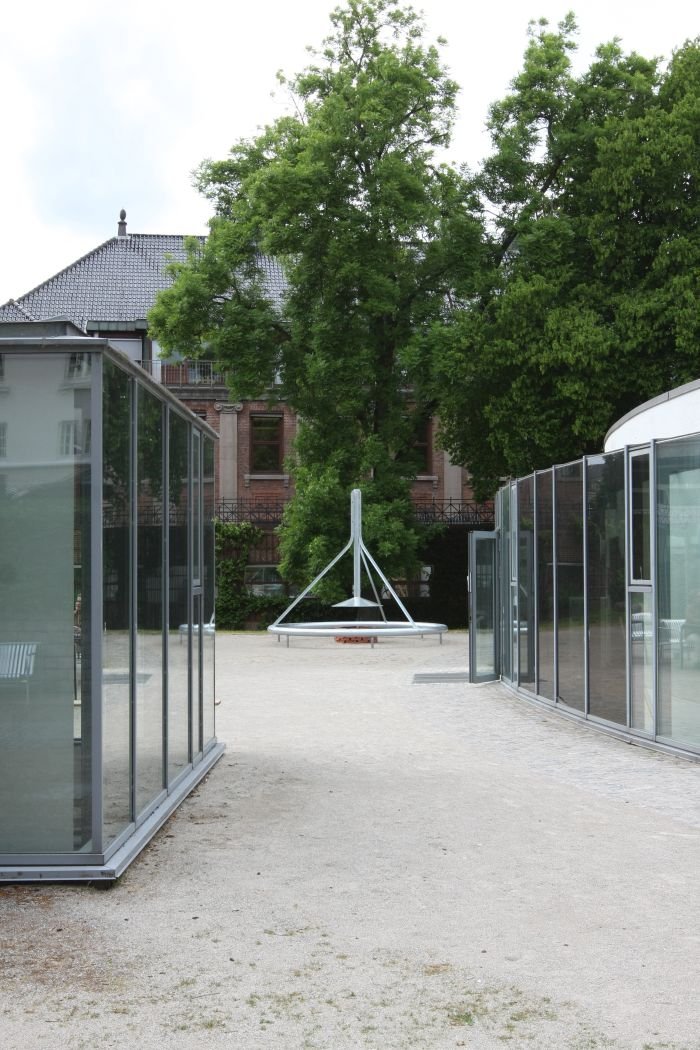 Oui Fireplace by Ronan and Erwan Bouroullec at Kunsthal Aarhus 