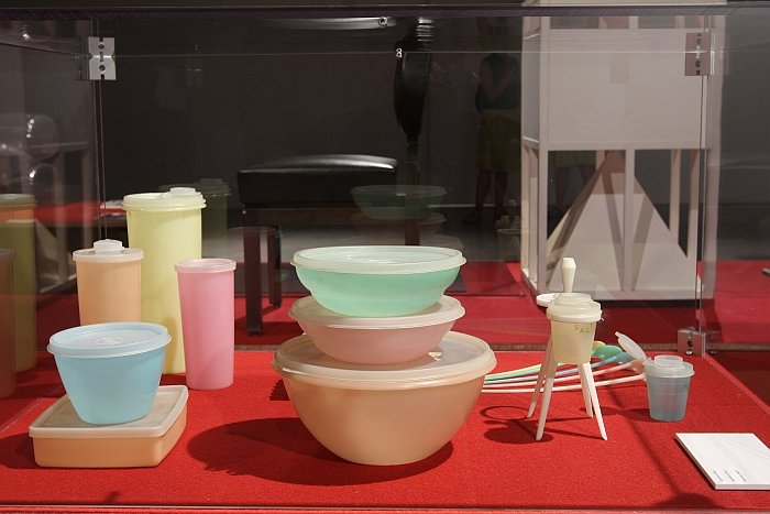 Tupperware, as seen at Panorama. A History of Modern Design in Belgium, ADAM Brussels