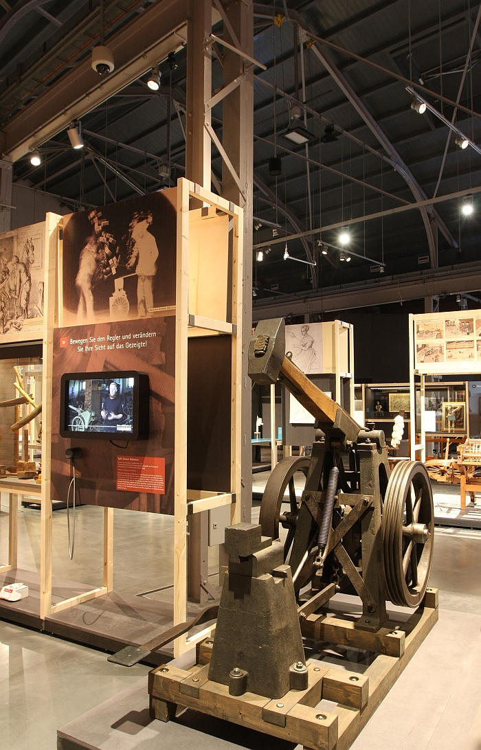 An industrial hammer as metaphor for the smith's gesture, as seen at Gestures - Past, Present and Future at the Sächsische Industriemuseum Chemnitz