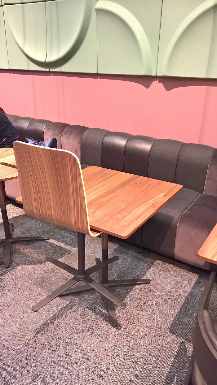 Gap Chair by Osko+Deichmann for Blå Station, as seen at Stockholm Furniture and Light Fair 2018