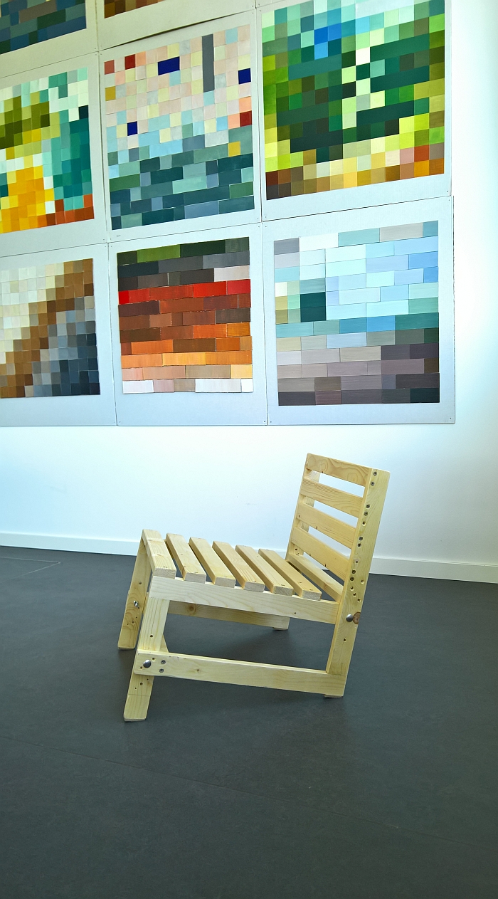 The anonymous Low Chair, as seen in the class Objekt/Raum/Farbe, Folkwang Universität der Künste Essen 2018 Rundgang