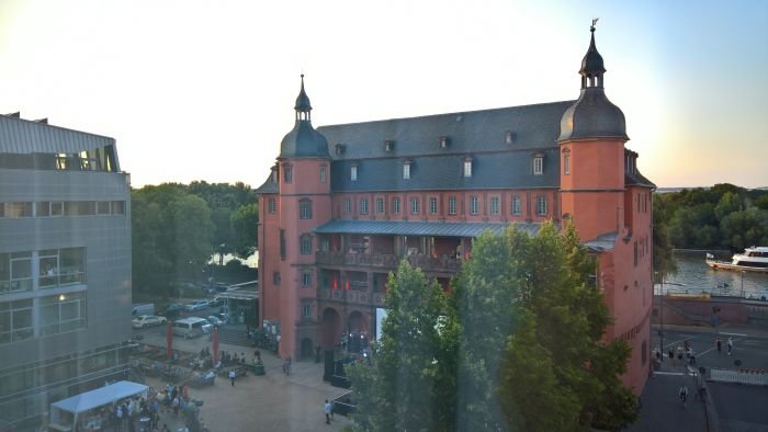 Schloß Isenburg, Rundgang 2018, Hochschule für Gestaltung Offenbach