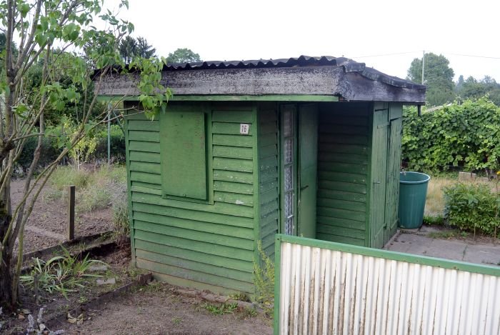 Not just kitchens!! A garden house/shed by Margarete Schütte-Lihotzky as part of Neues Frankfurt (Photo Christos Vittoratos, source https://commons.wikimedia.org)