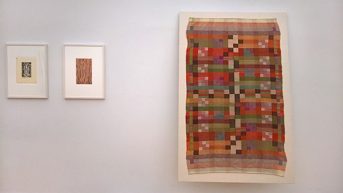 Cathedral by Lyonel Feininger (l) & a wall hanging by Benita Koch-Otte (r), as seen at Bauhaus. Textiles and Graphics, Kunstsammlungen Chemnitz