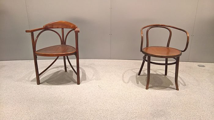 Nr 81 (l) & B 9 (r) by Gebrüder Thonet, as seen at Thonet & Design, Die Neue Sammlung - The Design Museum, Munich