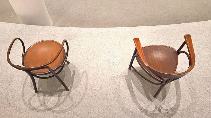 Nr 81 (r) & B 9 (l) by Gebrüder Thonet, viewed from above, as seen at Thonet & Design, Die Neue Sammlung - The Design Museum, Munich