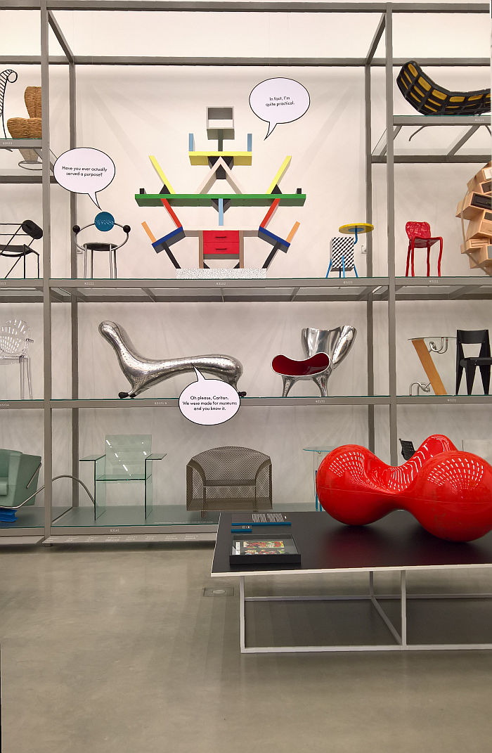 A discourse on design between Michele de Lucchi's First Chair, Etorre Sottsass's Carlton & Marc Newson's Lockheed Lounge, as seen at Living in a Box. Design and Comics, Vitra Design Museum Schaudepot 