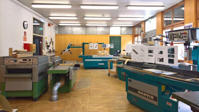 Workshop, as seen at the Schulen für Holz und Gestaltung Garmisch-Partenkirchen 2019 summer exhibition.