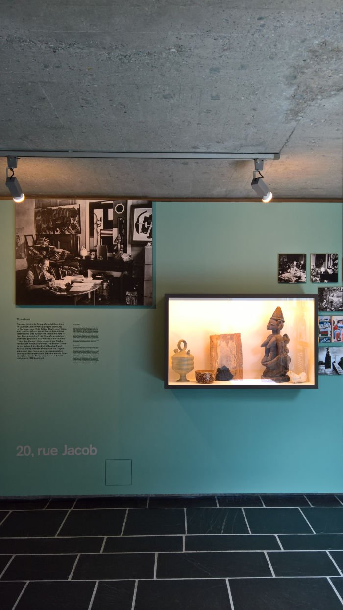 Objects from Le Corbusier's apartment at 20, rue Jacob, as seen at Mon univers, Pavillon Le Corbusier, Zürich