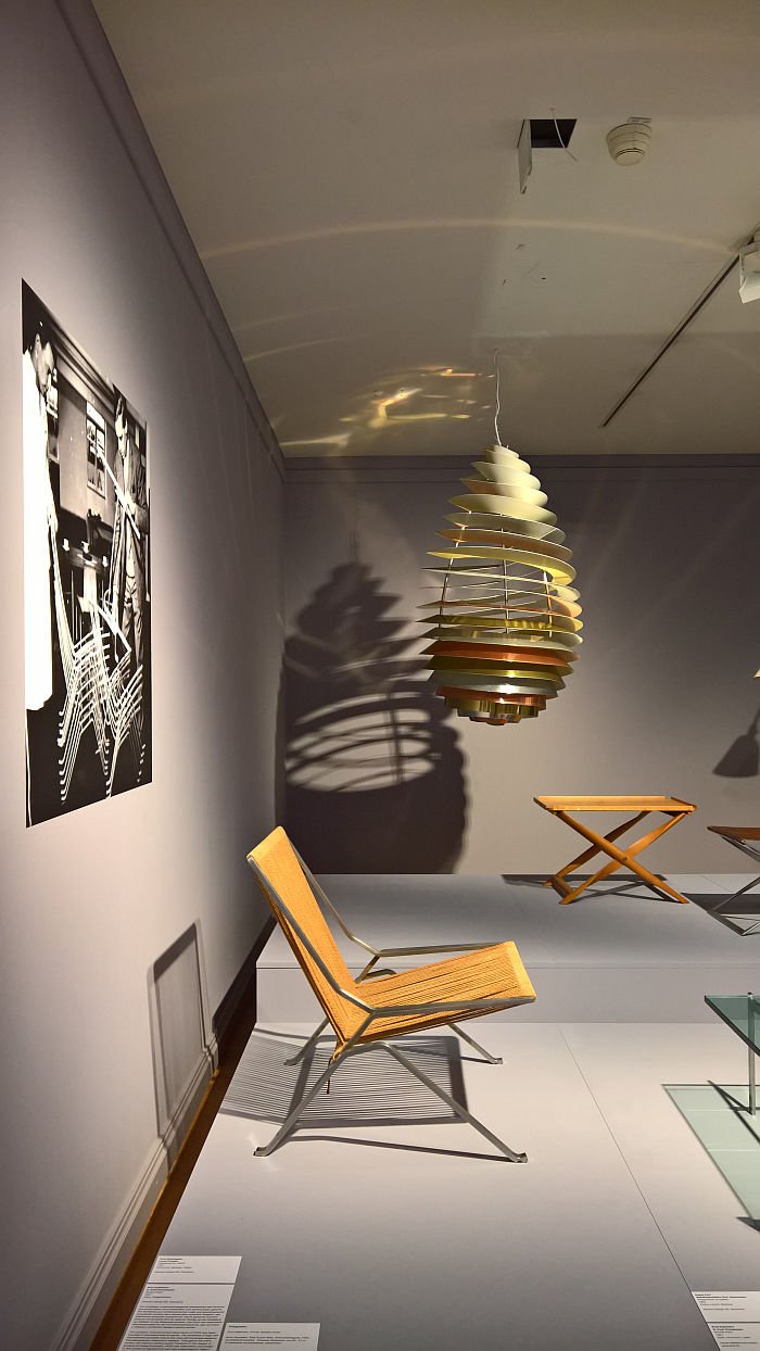 PK 25 by Poul Kjærholm and Spiral by Poul Henningsen for Louis Poulsen, as seen at Nordic Design. The Response to the Bauhaus, Bröhan Museum, Berlin