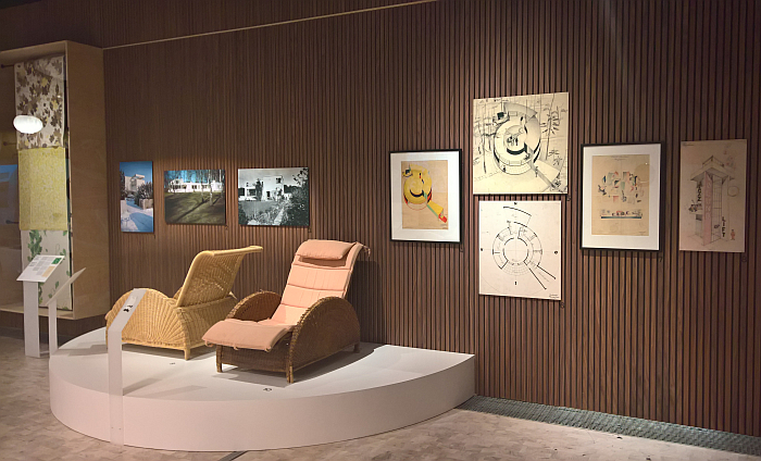 A presentation of the 1929 House of the Future inclduing the Forest Snail chair by Arne Jacobsen, as seen at Arne Jacobsen - Designing Denmark, Trapholt, Kolding