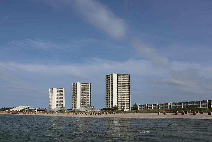 Seebad Burgtiefe, Fehmarn by Otto Weitling and Arne Jacobsen, 1973 (Photo Jan Dimog © and courtesy Jan Dimog and Hendrik Bohle)