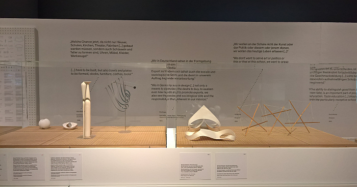 Eaxmples of form studies by students at the Hochschule für bildende und angewabdte Kust Berlin-Weißensee (l) and at the HfG Ulm (r), as seen at German Design 1949–1989. Two Countries, One History, Vitra Design Museum, Weil am Rhein