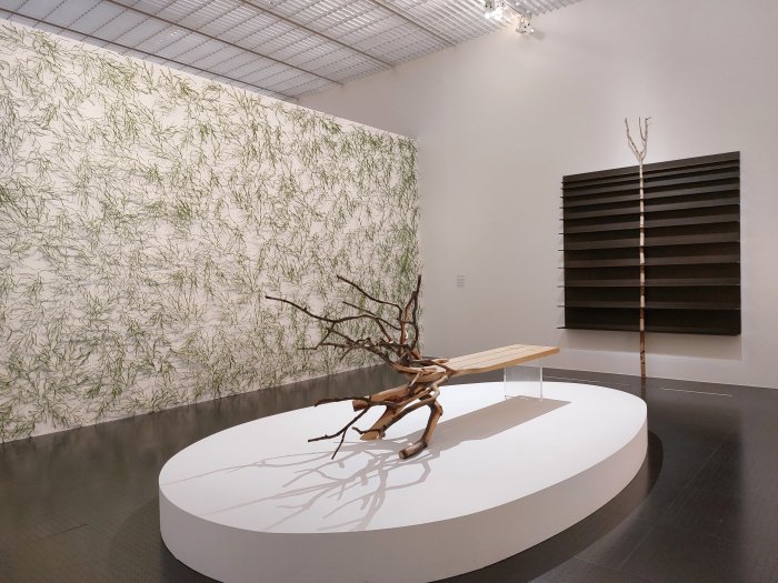 Algae by Ronan & Erwan Bouroullec (l), Fallen Tree bench by Ymer&Malta and Benjamin Graindorge (m) & Tree 5 shelving by Andrea Branzi, as seen at Mimesis. A living design, Centre Pompidou-Metz