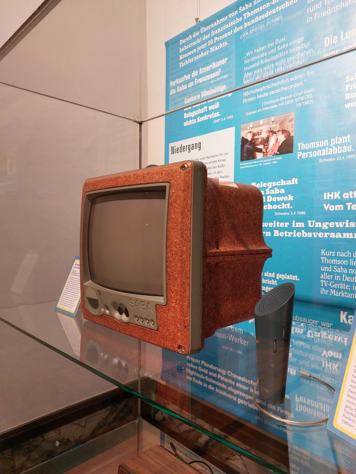 A Jim Nature television by Philippe Starck and an Oyé-Oyé portable radio by Eric Jourdan & Philippe Starck, both for SABA, 1994, as seen at Mythos SABA – Memories of a Global Company, Franziskanermuseum, Villingen-Schwenningen