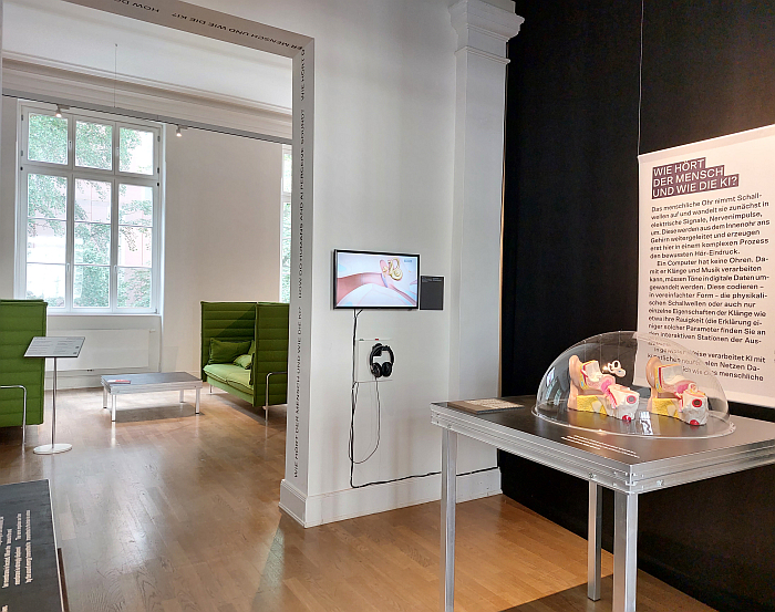 Two Alcove by Ronan and Erwan Bouroullec for Vitra make an excellent location to reflect on AI and music, as seen at Can You Hear It? Music and Artificial Intelligence, Museum für Kunst und Gewerbe, Hamburg