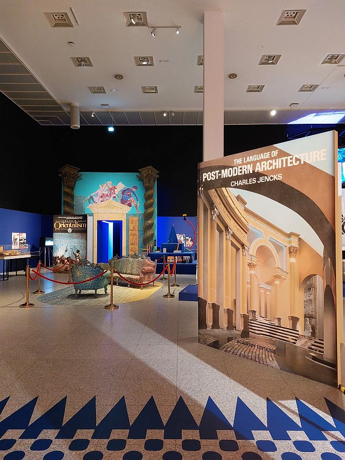 Oversized audio book listening posts featuring Charles Jencks and Edward Said, as seen at Everything at Once. Postmodernity 1967-1992, Bundeskunsthalle, Bonn