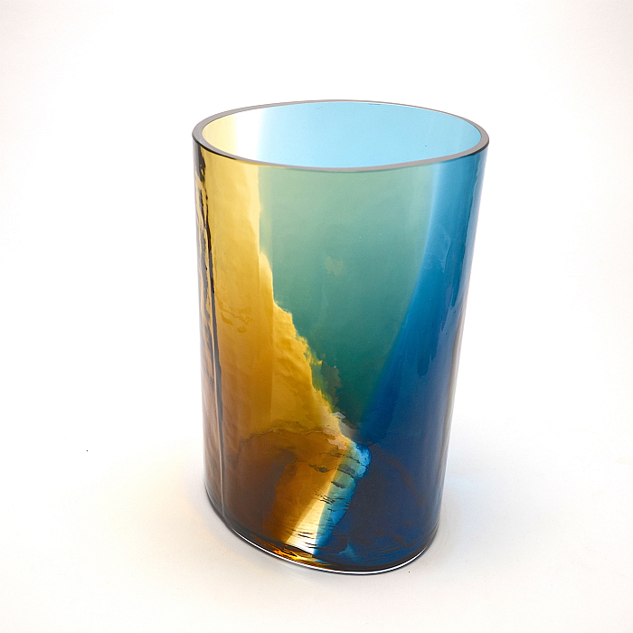 O.V.A vase by Cornelius Réer, also blown in steel forms, the two colours mean that it functions with or without content