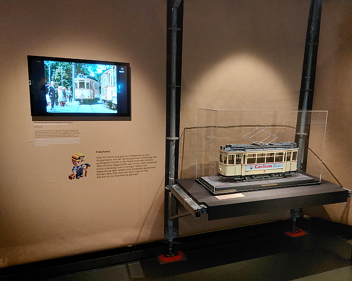 A tram!! In Regensburg!! (in the 20th century, obviously), as seen at Ois Anders: Major Projects in Bavaria 1945-2020, Haus der Bayerischen Geschichte, Regensburg