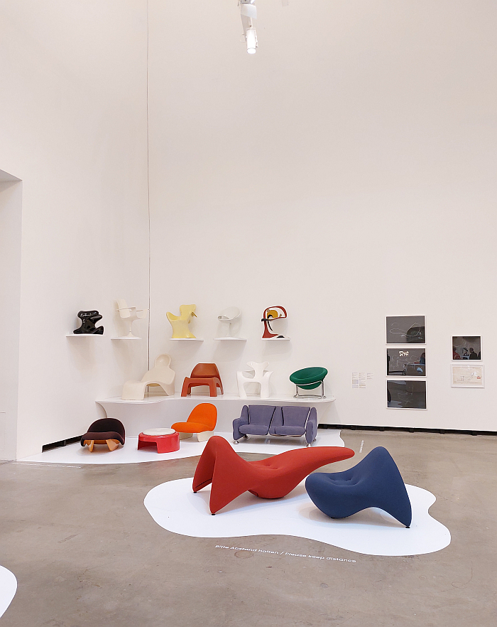 Examples of Luigi Colani's furniture design canon, as seen at Luigi Colani - Shapes of the Future, Marta Herford