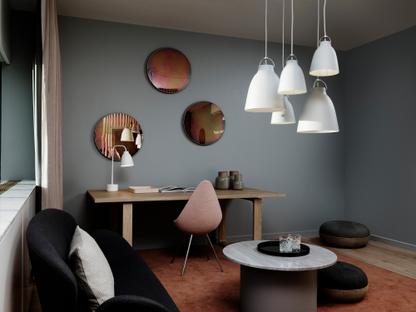 Fritz Hansen Caravaggio Matt Pendant Lamp, P2 (Ø 25,8 cm), Light grey ...